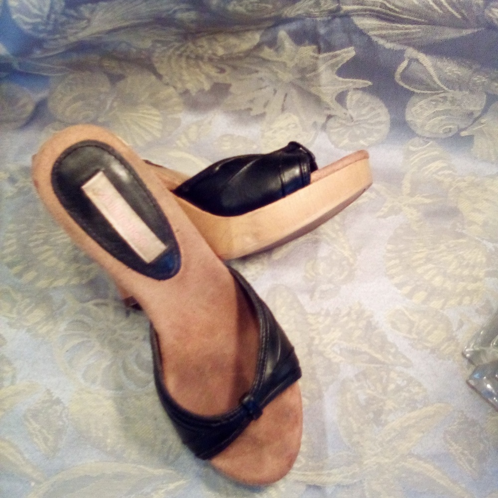 Black Mules